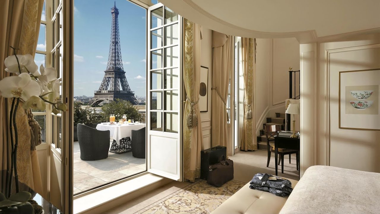 Paris Hotel